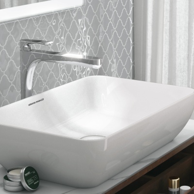 Смеситель для раковины OLE однорычажный высокий без донного клапана, хром глянец