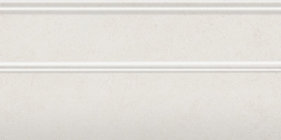 Плинтус Авиньон бежевый светлый матовый обрезной 30x15x1,7